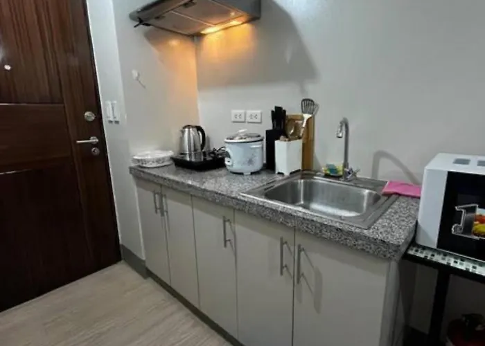 Suntrust Parkview Homestay Manila